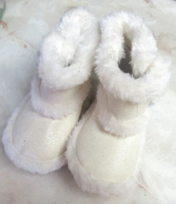 Carter's Just One You  Babie Booties 3-6 months - Image 1 of 3