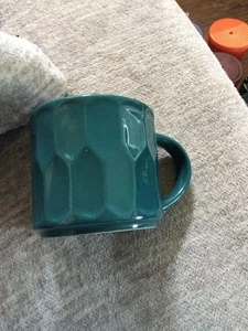 Starbucks 2014 DARK TEAL Scalloped Ceramic Coffee Mug 14 oz NEUWERTIG - Bild 1 von 3
