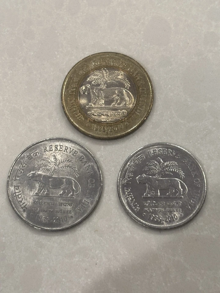India 1,2,10 Rupias 3 Monedas 2010 Platino Jubileo Reserva Banco de la India UNC #13 Foto 1 de 2