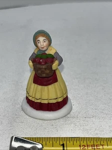 DEPT 56 Weihnachtsdorf H.V. Serie ERSATZFIGUR Frau Mädchen Obstkorb - Bild 1 von 10