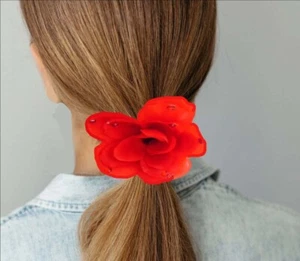RED FLOWER Hairband Scrunchie / Ponytail Holder Flamenco Hair Tie LADIES / GIRLS - Picture 1 of 3
