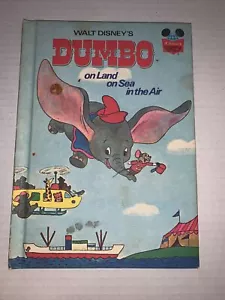 Disney's Wonderful World Of Reading Book - Dumbo On Land On Sea In The Air 1972 - Imagen 1 de 6