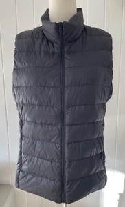 Uniqlo Ultra Light Vest, Size M - Picture 1 of 9