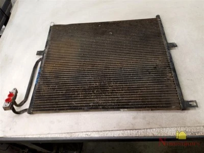 BMW X3 2005 condensador de CA Foto 1 de 4