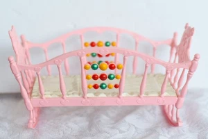 Bambola a dondolo in plastica rosa BABY ALLEGRO LACRIME CULLA 8"--(S) - Foto 1 di 4