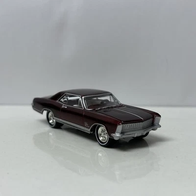 Buick Riviera 1965 65 coleccionable escala 1/64 diecast modelo diorama Foto 1 de 4