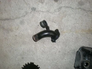 2000 Triumph 955i 955 i RS Water Pipe - Bild 1 von 1