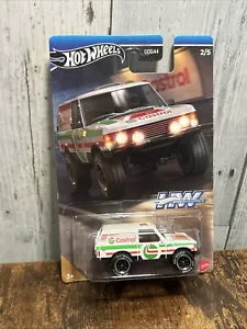 Hot Wheels 2024 HW Speed Graphics Range Rover Classic (Castrol) - Picture 1 of 6