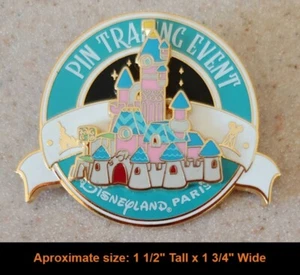 Pin Disney #136996 DLP - Pin de Navidad Evento de Comercio - Castillo PTE #193/425 - Imagen 1 de 2