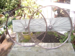 PAIR OF EARLY 1900's  28" x 13/8"   700A  BICYCLE WHEELS - Picture 1 of 14