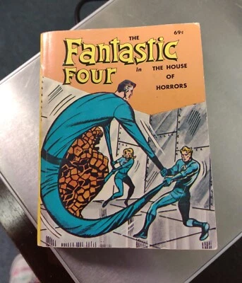 De colección 1968 Whitman Big Little Book Los Cuatro Fantásticos: La Casa de los Horrores Marvel Foto 1 de 4