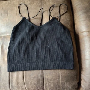 Sujetador deportivo Zenana para mujer L/XL recortado negro acanalado tejido tiras - Imagen 1 de 8