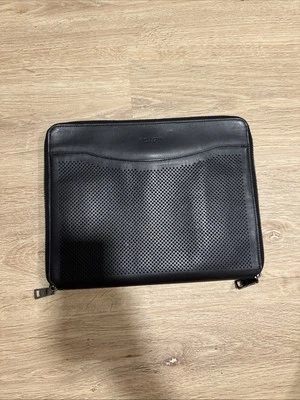 Cartera de negocios Coach de cuero negro plegable con cremallera, talla 11x9 Foto 1 de 4