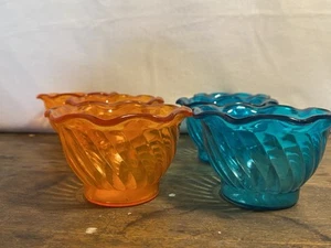 Vintage Kunststoff Dessert Snack Tassen Wirbel Rüschen überbacken orange türkis 6er Set - Bild 1 von 12