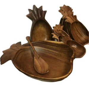 SET 10 PEZZI CIOTOLA SERVIZIO INSALATA LEGNO BACCELLO SCIMMIA 5”-17” Ananas intagliato MCM - Foto 1 di 11