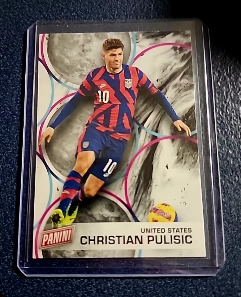 2022 Panini Father's Day Inserts Christian Pulisic USA KHH - Image 1 of 1