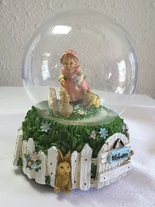 Music Box with Little Girl and Lots of Bunnies! Plays "EASTER PARADE' - Picture 1 of 2