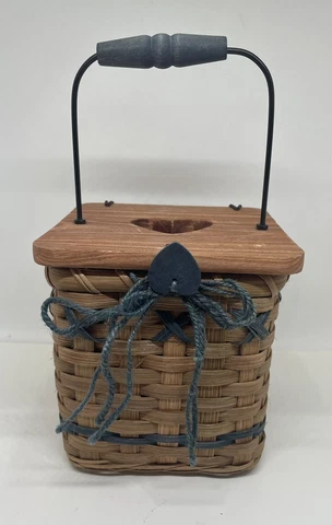 Vintage Tissue Basket with Wooden Lid, Handle & Heart Accents Cover
