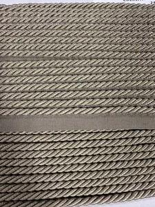BIR806/7 Beige 1/4 inch Twisted Lipcord Trim - Picture 1 of 3