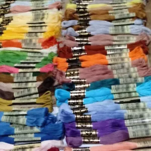 50 Skeins Lot DMC Floss Embroidery Thread Made in France 100% Cotton, 25 colors - Picture 1 of 7