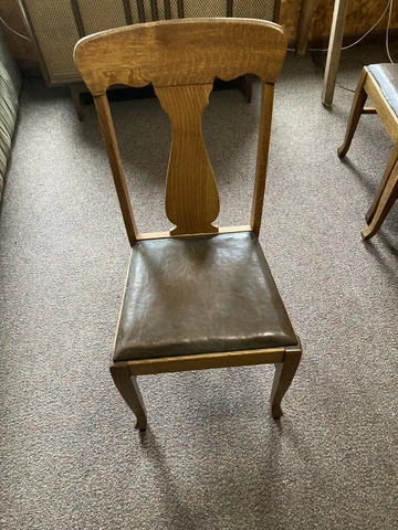 set of 4 antique leather oak t back dining room chairs barn find Cover