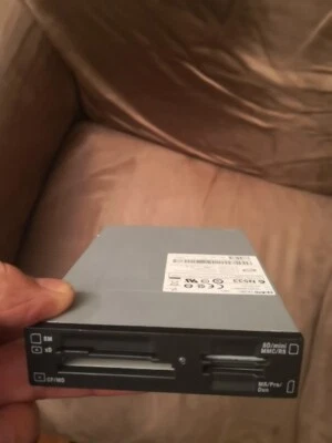 TEAC CA-200 (-B02) USB Flash Memory Card Reader for Desktop, Black, 3.5" Bay - Image 1 of 3