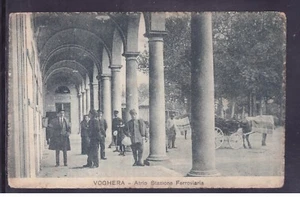 Cartolina Voghera Atrio Stazione Ferroviaria ANIMATA CF543 - Bild 1 von 1