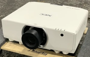 NEC LCD 4K60P Projector w/ NP41ZL Lens 6500 Lumens HDMI DisplayPort | NP-PA653U - Picture 1 of 13