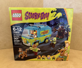 LEGO Scooby-Doo 75902 The Mystery Machine - NEW IN SEALED BOX