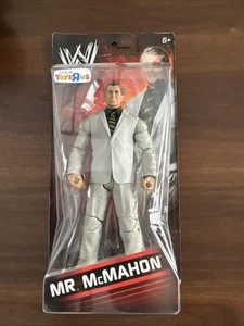 Mattel WWE Elite Toys R Us Exclusive Modellino Mr McMahon Mail Away - Foto 1 di 6