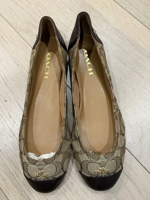 Zapatos planos de ballet Coach Chelsea para mujer talla 7,5 B tela tostada cuero marrón Foto 1 de 4