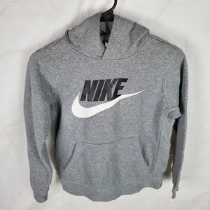 Nike Hoodie Boy's M Gray Pullover Sweatshirt Sportswear Club Fleece CJ7861-091 - Picture 1 of 8