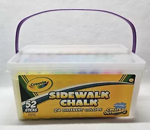 Crayola Sidewalk Chalk 24 Different Colors 52 Sticks Washable/New - Picture 1 of 6