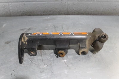 Arctic Cat Mountain King Cat 900 Carb 2005 brazo de dirección derecho eje nudillo  Foto 1 de 4