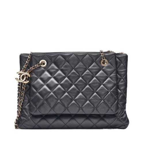 Borsa a tracolla Chanel nera classica doppia tasca catena oro