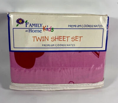 Juego de sábanas dobles Family At Home Kids Premium Coordenadas 3 piezas corazones rosas y rojos Foto 1 de 4