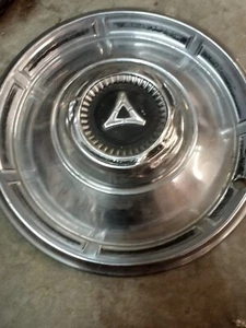 (1) Vintage Dodge Dart 13" Hubcap Wheel Cover - Picture 1 of 2
