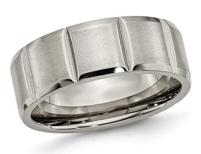 Mens Titanium Grooved 8mm Wedding Band Ring - Image 1 of 4