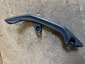 ⭐ LEXMOTO ZSX-F 125CC 2017-2021 REAR LEFT GRAB HANDLE PILLON FREE UK POST⭐ - Picture 1 of 2
