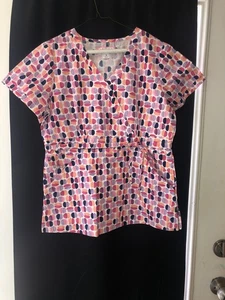Women’s Scrub Top  - Picture 1 of 3