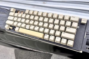 Apple IIe Keyboard Missing Keys - Picture 1 of 5