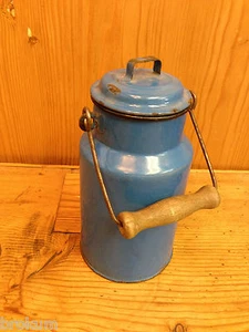 Blue Enamelware Covered Cream Can with Wood Bail Handle ~ Vintage~ EN16 - Bild 1 von 8