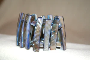 NATURAL ABALONE SHELL WIDE STRETCH BRACELET OCEAN GORGEOUS MODERNIST VINTAGE USA - Picture 1 of 8