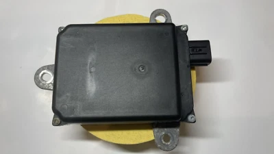 Sensor radar control punto ciego Lexus GX460 2014-2017 OEM #88162-0W320 Foto 1 de 4
