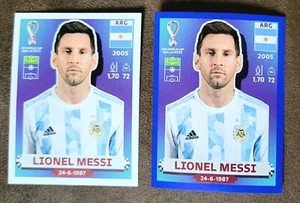 2022 Adesivo(i) Coppa del Mondo Panini Qatar LIONEL MESSI Bianco/Blu #ARG 20 LOTTO (2) - Foto 1 di 2