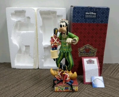 Figura de Navidad Walt Disney Showcase Collection "Santa's Goofy Helper" Foto 1 de 4