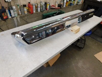 Para-choque traseiro Ford 1974 1976 pintado acabamento cromado 1975 fabricante de equipamento original - Imagem 1 de 4