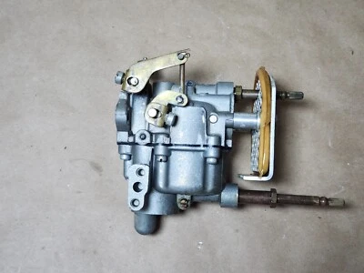 Johnson / Evinrude Outboard Motor 5.5 Hp Carburetor carb - Image 1 of 4