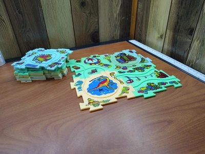 Puzzle Track Animals and Scenery 14 Pieces Snap Together Toy Playset 5" Assorted - Image 1 of 3