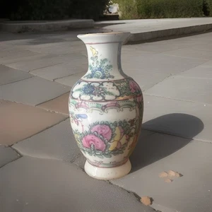 Vintage Rose Famile Medaillon Knospe Vase Goldrand A.C.F handbemalt 8" Hongkong - Bild 1 von 13